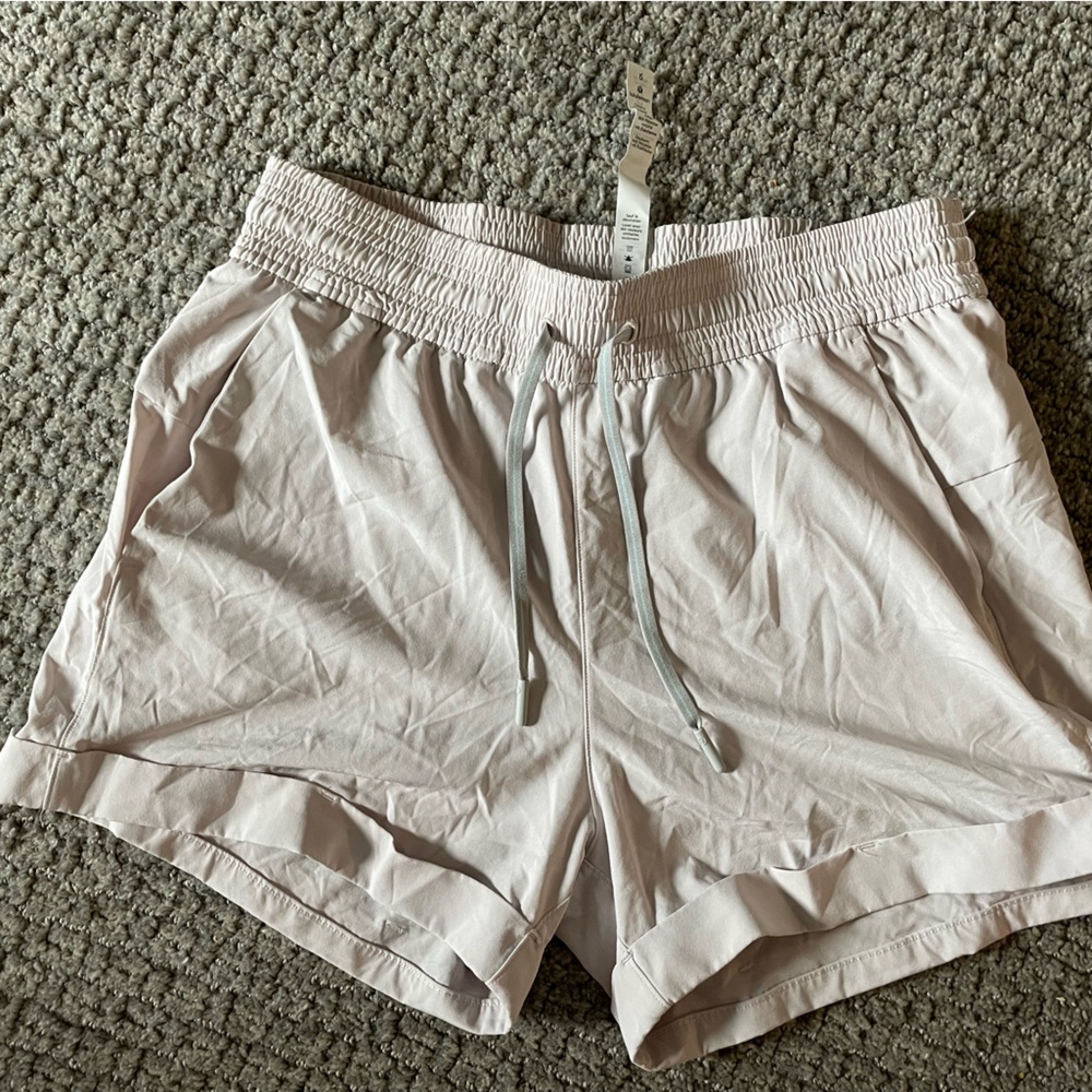 Lululemon shorts size 6 cream color